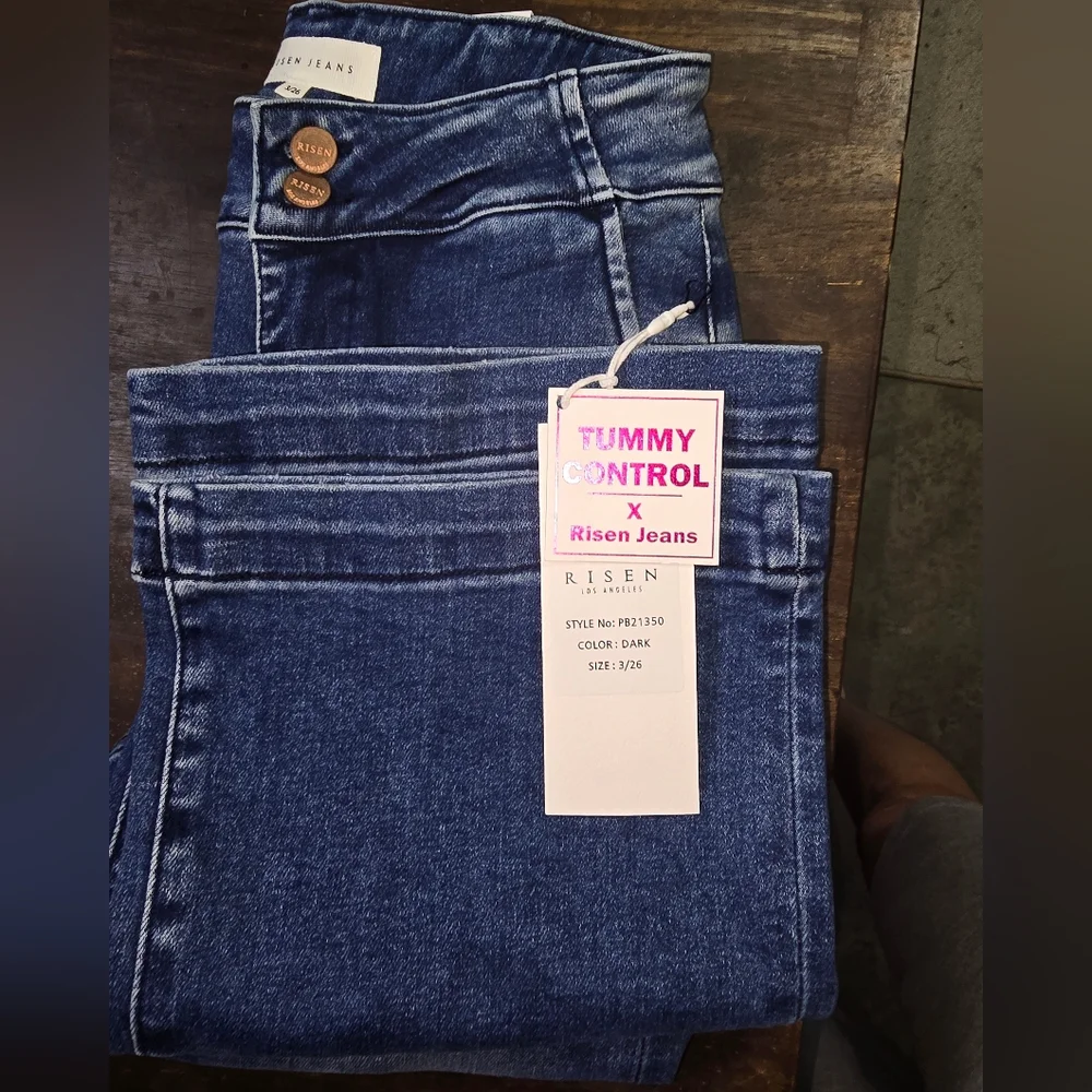 Size 3! NWT, Risen Tummy Control Women's Boot Cut Jeans - Picture 5 of 5